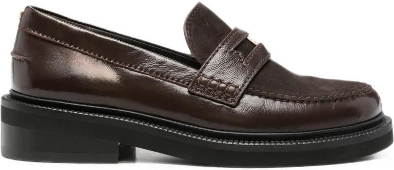 Maje Loafers met logoplakkaat Bruin