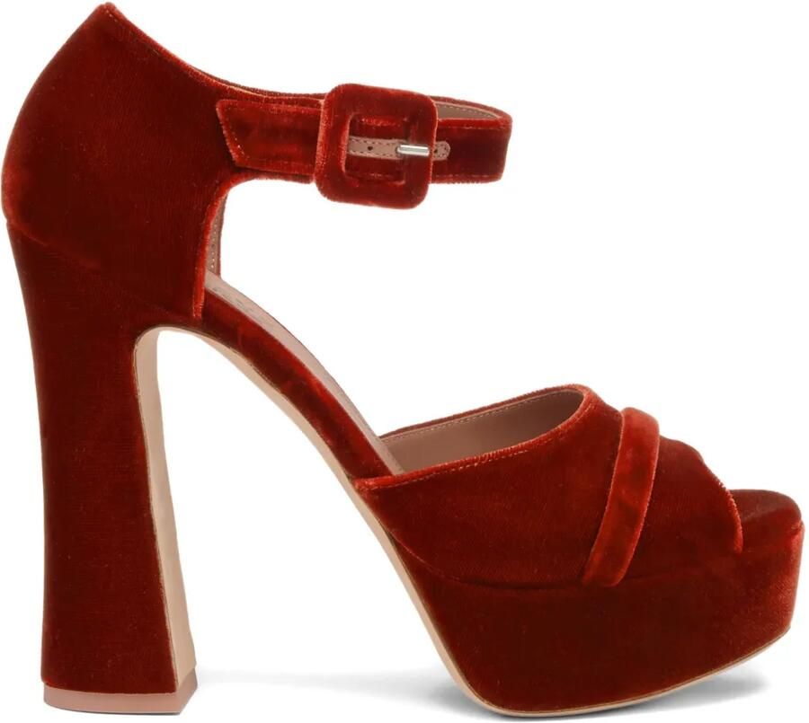 Malone Souliers 125 mm Yuri Buckle fluwelen sandalen met plateauzool en hak Oranje