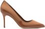 Manolo Blahnik Axidiaso leren pumps Bruin - Thumbnail 1