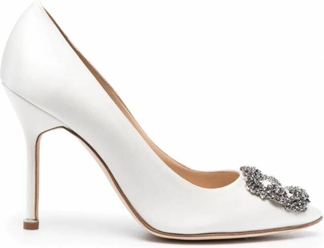 Manolo Blahnik Hangisi pumps met gesp en kristallen Wit