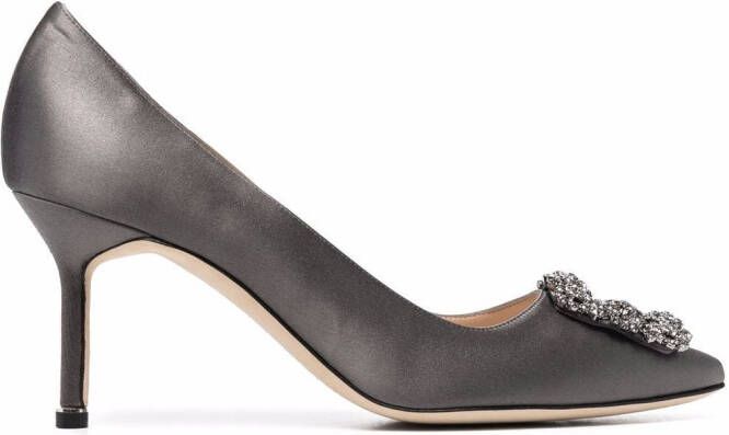 Manolo Blahnik Hangisi pumps met juwelen Grijs