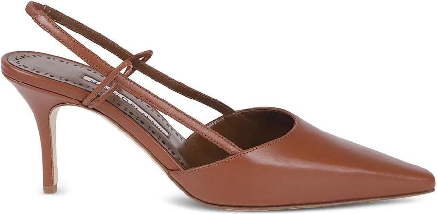 Manolo Blahnik 70 mm slingback pumps met puntige neus Bruin
