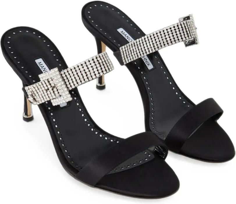 Manolo Blahnik Fibolta sandalen met kristallen gesp Zwart - Foto 4