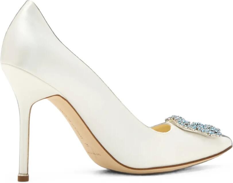 Manolo Blahnik Hangisi crystal-buckle pumps Wit - Foto 4