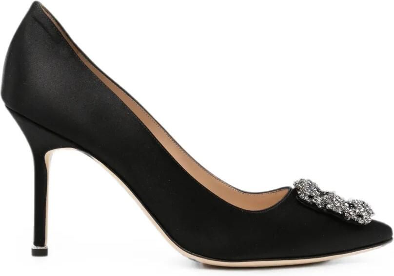 Manolo Blahnik Hangisi pumps met kristallen gesp Zwart