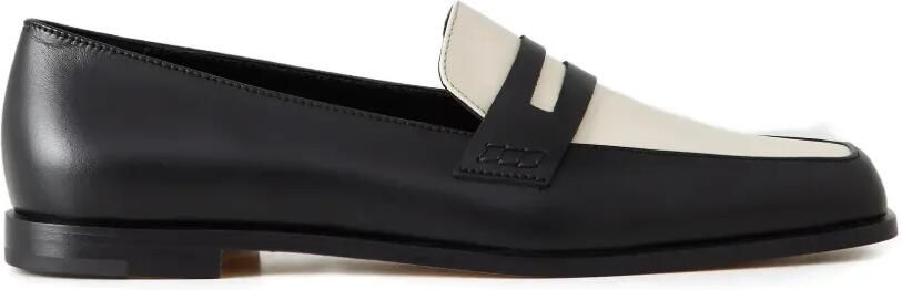Manolo Blahnik Loafers met vierkante neus Zwart