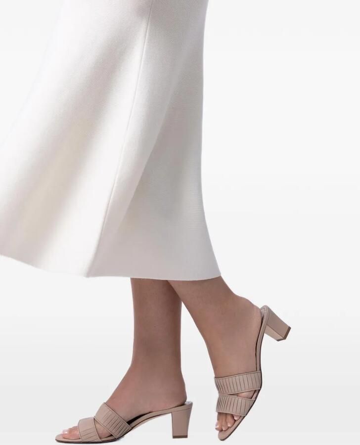 Manolo Blahnik Lusinamu geplooide leren sandalen Beige - Foto 2