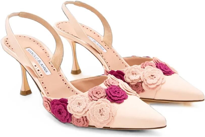 Manolo Blahnik Slingback pumps met bloemapplicatie Beige - Foto 3
