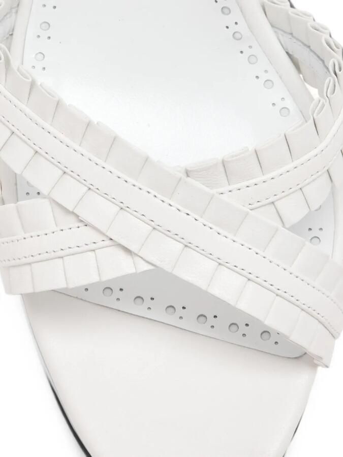 Manolo Blahnik Volusan leren sandalen met ruches Wit - Foto 2