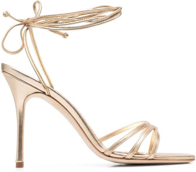 Manolo Blahnik Sandalen met bandjes Goud