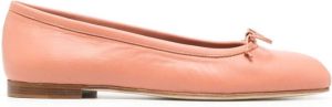 Manolo Blahnik Veralli leather ballerina shoes Beige