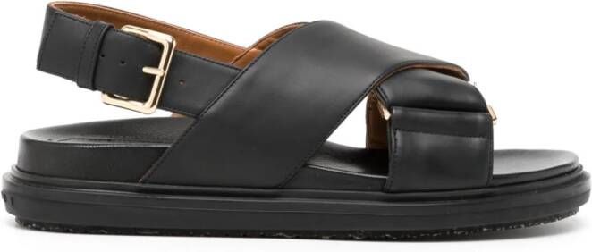 Marni Fussbett sandalen met gekruiste bandjes Zwart