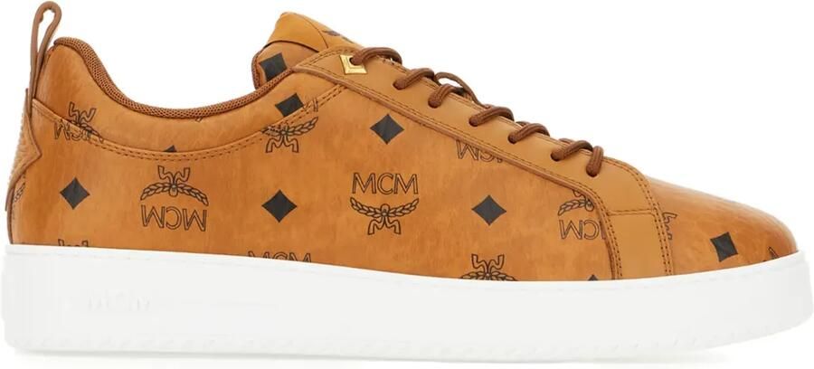 MCM Visetos sneakers met print Bruin