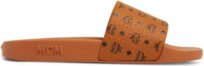 MCM Slippers met logo-reliëf Bruin