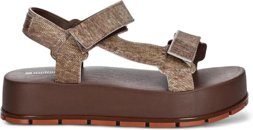 Melissa Flowing sandalen met plateauzool en klittenband Bruin