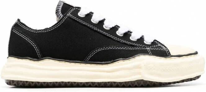 Maison MIHARA YASUHIRO Sneakers met logopatch Zwart