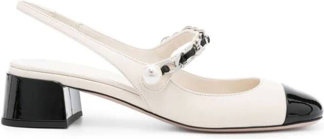 Miu 35mm lakleren pumps Beige