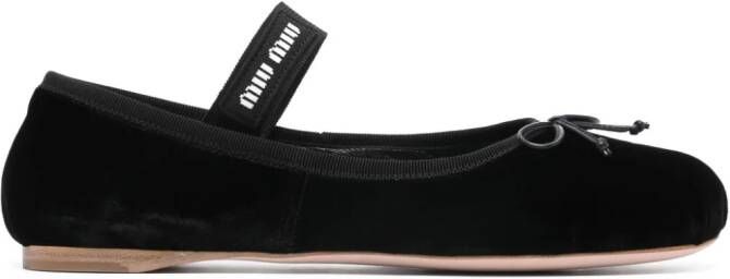 Miu Ballerina's met logopatch Zwart