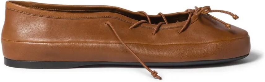 Miu Ballerina's van nappa leer Bruin