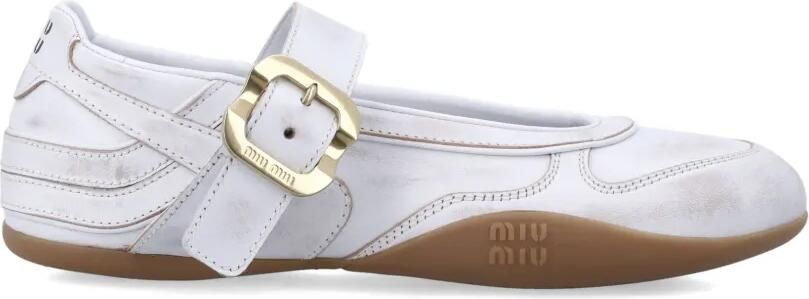 Miu Gymnasium ballerina's Wit