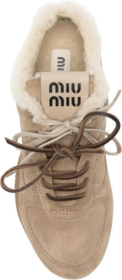 Miu Gymnasium suède en lammy sneakers Beige - Foto 4