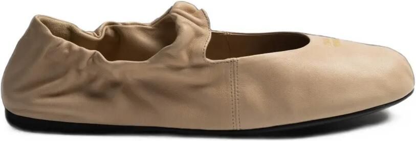 Miu Leren ballerina's Beige
