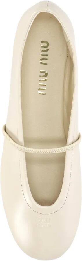 Miu Leren ballerina's met elastische band Beige - Foto 4