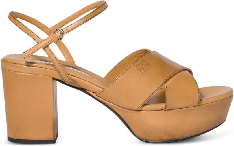 Miu Leren sandalen met plateauzool Bruin
