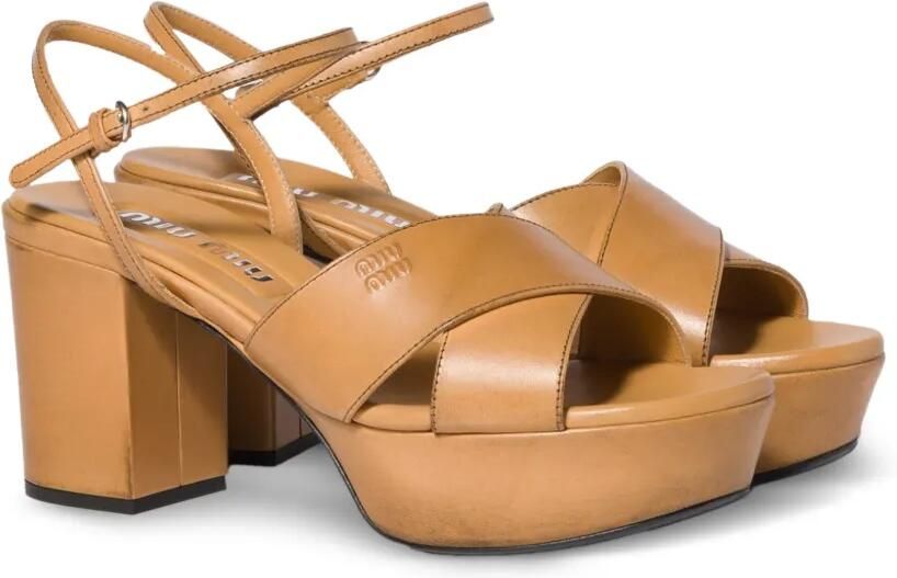 Miu Leren sandalen met plateauzool Bruin - Foto 4