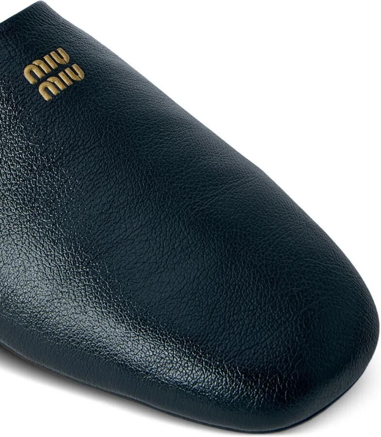 Miu Leren slippers Groen - Foto 2