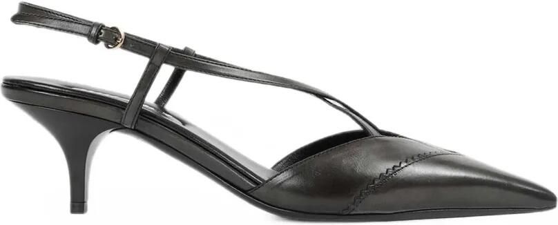 Miu pointed-toe slingback pumps Zwart