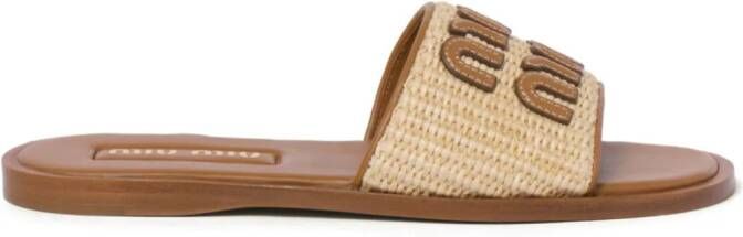 Miu Raffia slippers met logopatch Bruin