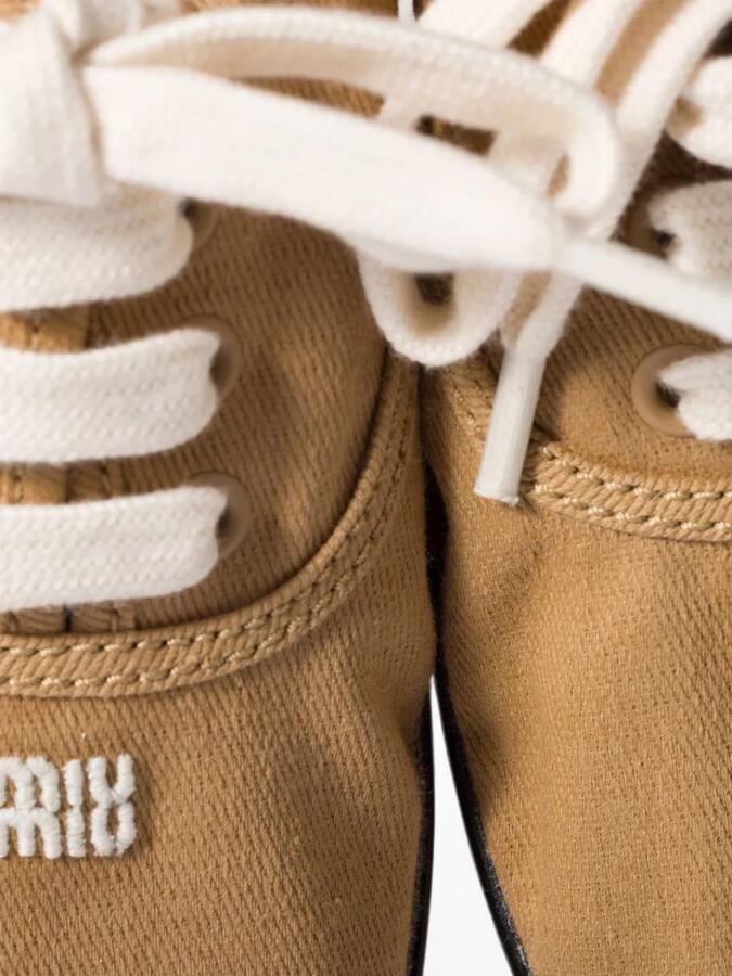 Miu Sneakers met borduurwerk Beige - Foto 3
