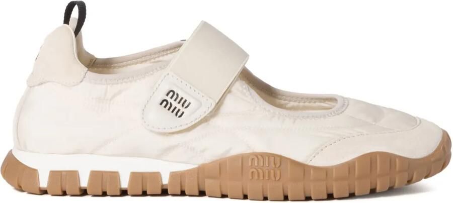 Miu Tyre ballerina's Beige