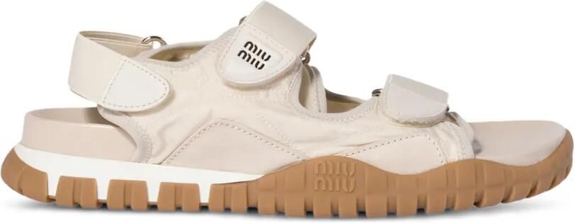 Miu Tyre suède sandalen met klittenband Beige - Foto 4