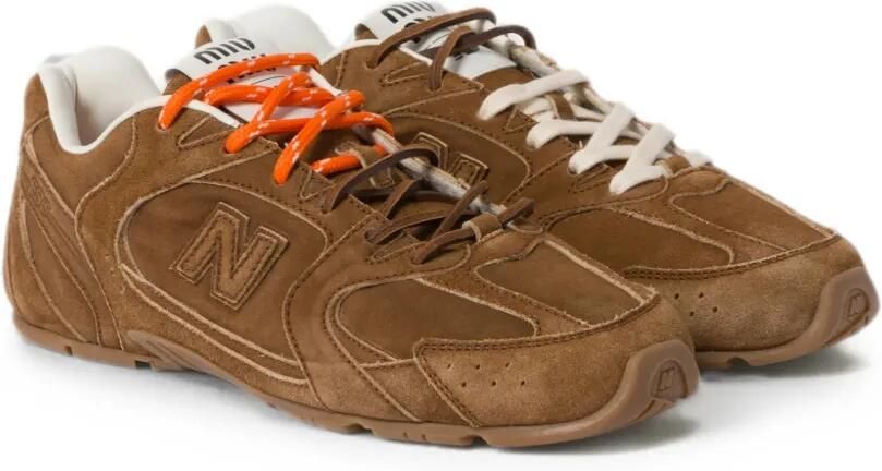 Miu x New Balance 530 SL suède sneakers Bruin - Foto 5