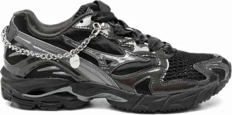 Mizuno chain-link mesh sneakers Zwart
