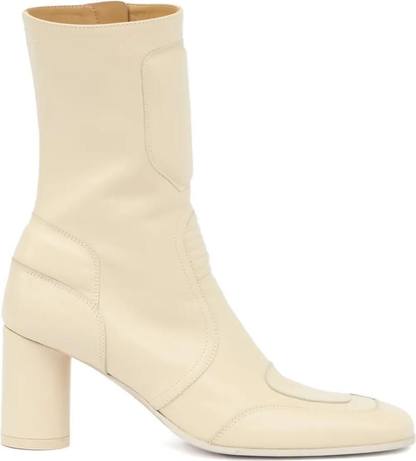 MM6 Maison Margiela 90 mm enkellaarzen met blokhak Beige