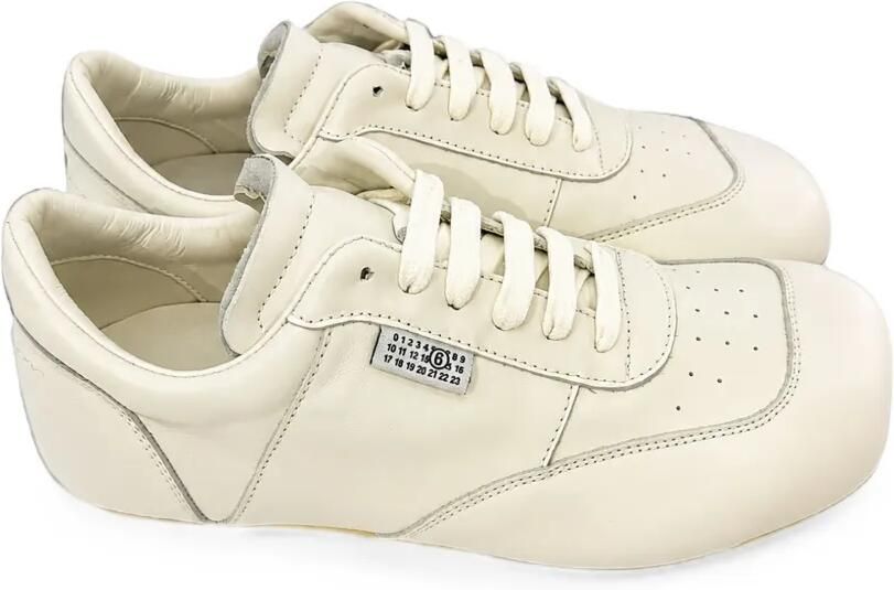 MM6 Maison Margiela Kids Sneakers met vierkante neus en logo-patch Beige