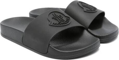 Moncler Enfant Basile slippers met logo-reliëf Zwart