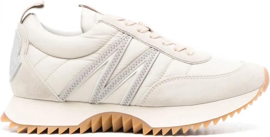 Moncler Pacey gewatteerde sneakers Beige