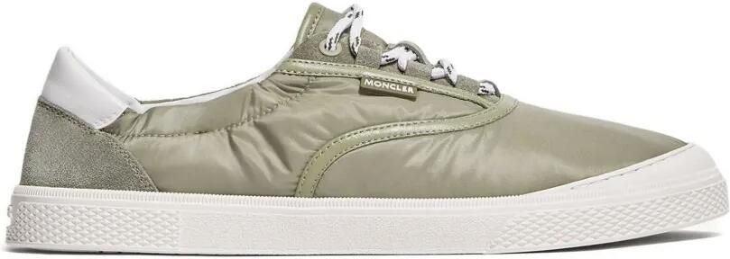 Moncler Sneakers met gewatteerd vlak Groen