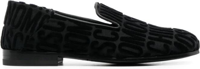 Moschino Loafers met logoprint Zwart