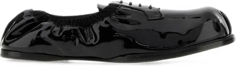 Moschino Derbyschoenen van lakleer met ruches Zwart