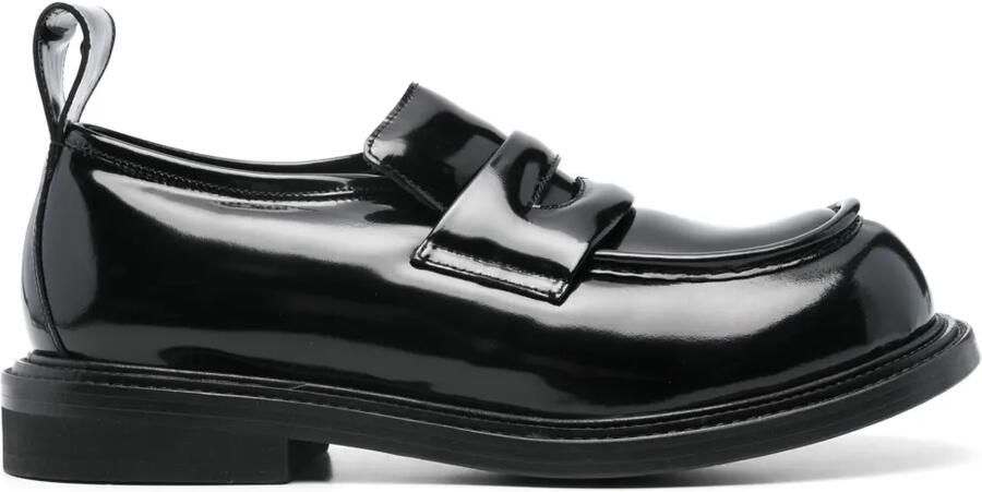 Moschino Lakleren loafers Zwart