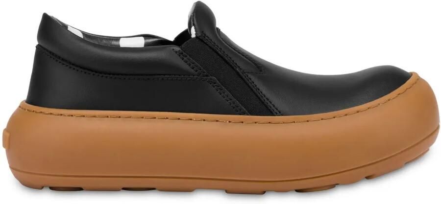 Moschino Leren sneakers Zwart