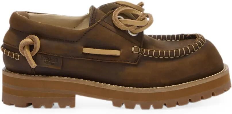 Moschino Loafers met veters en stiksels Bruin