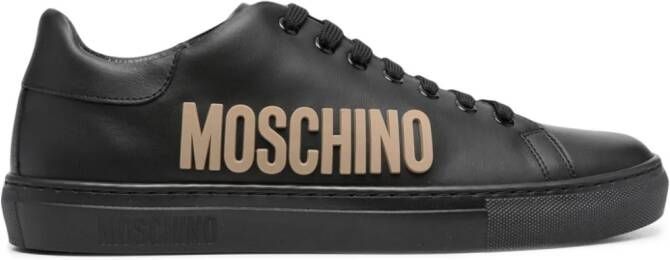 Moschino Sneakers met logo-reliëf Zwart
