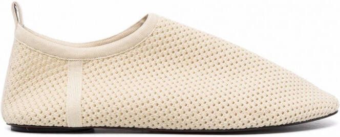 Nanushka Loafers met mesh Beige