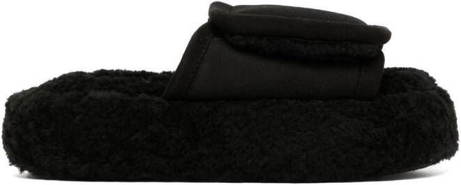 Natasha Zinko Chunky slippers Zwart